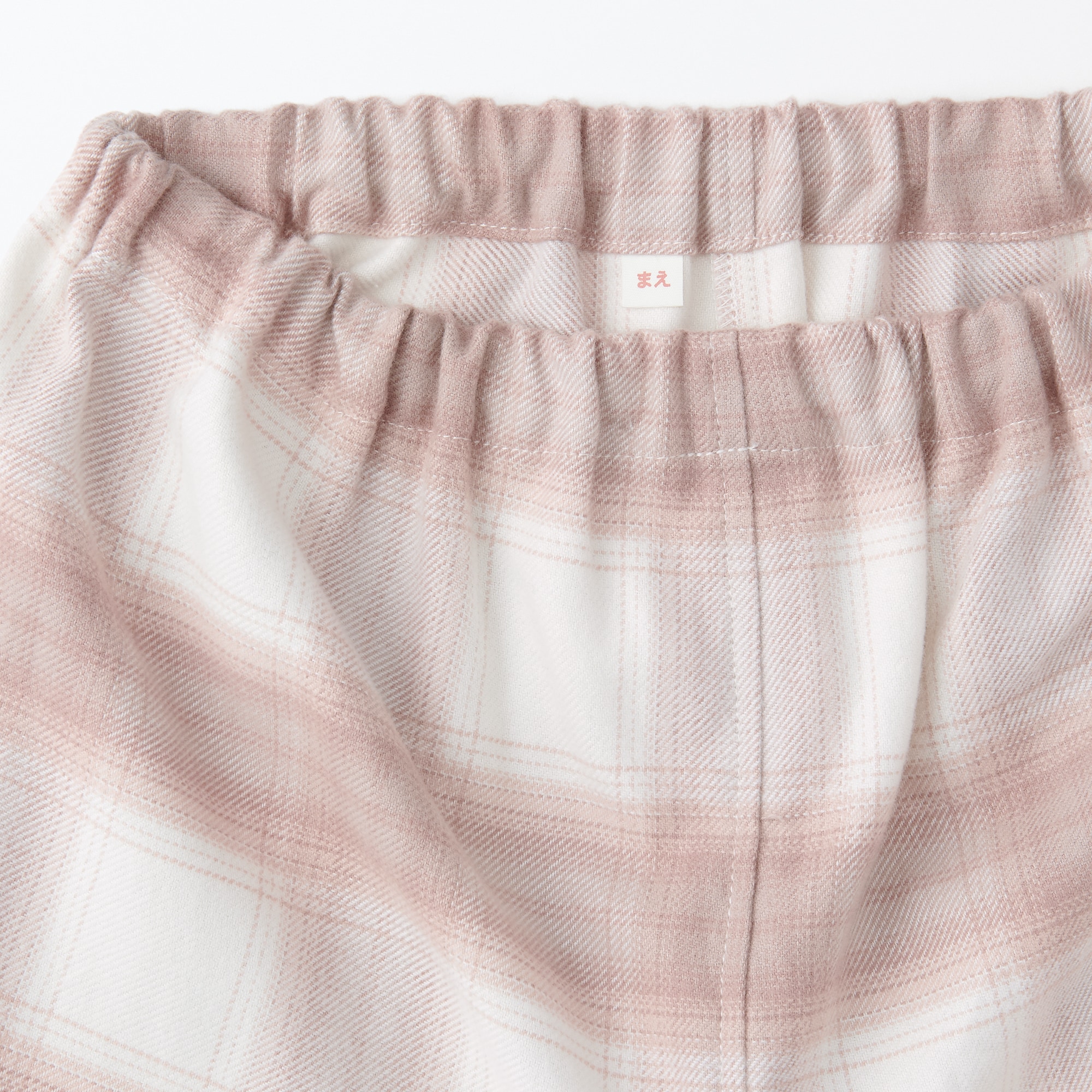 キッズ　脇に縫い目のない　フランネル　長袖パジャマ