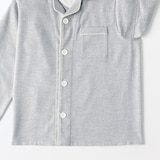 キッズ　脇に縫い目のない　フランネル　長袖パジャマ