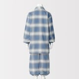 キッズ　脇に縫い目のない　フランネル　長袖パジャマ