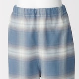 キッズ　脇に縫い目のない　フランネル　長袖パジャマ