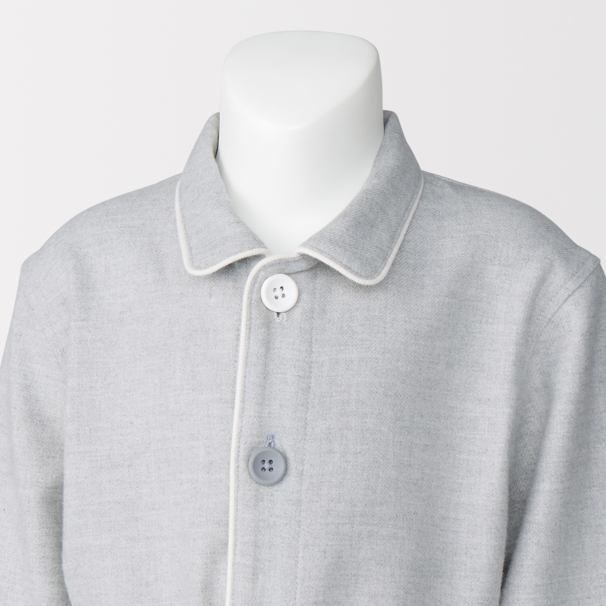 ベビー　脇に縫い目のない　フランネル　お着替えパジャマ