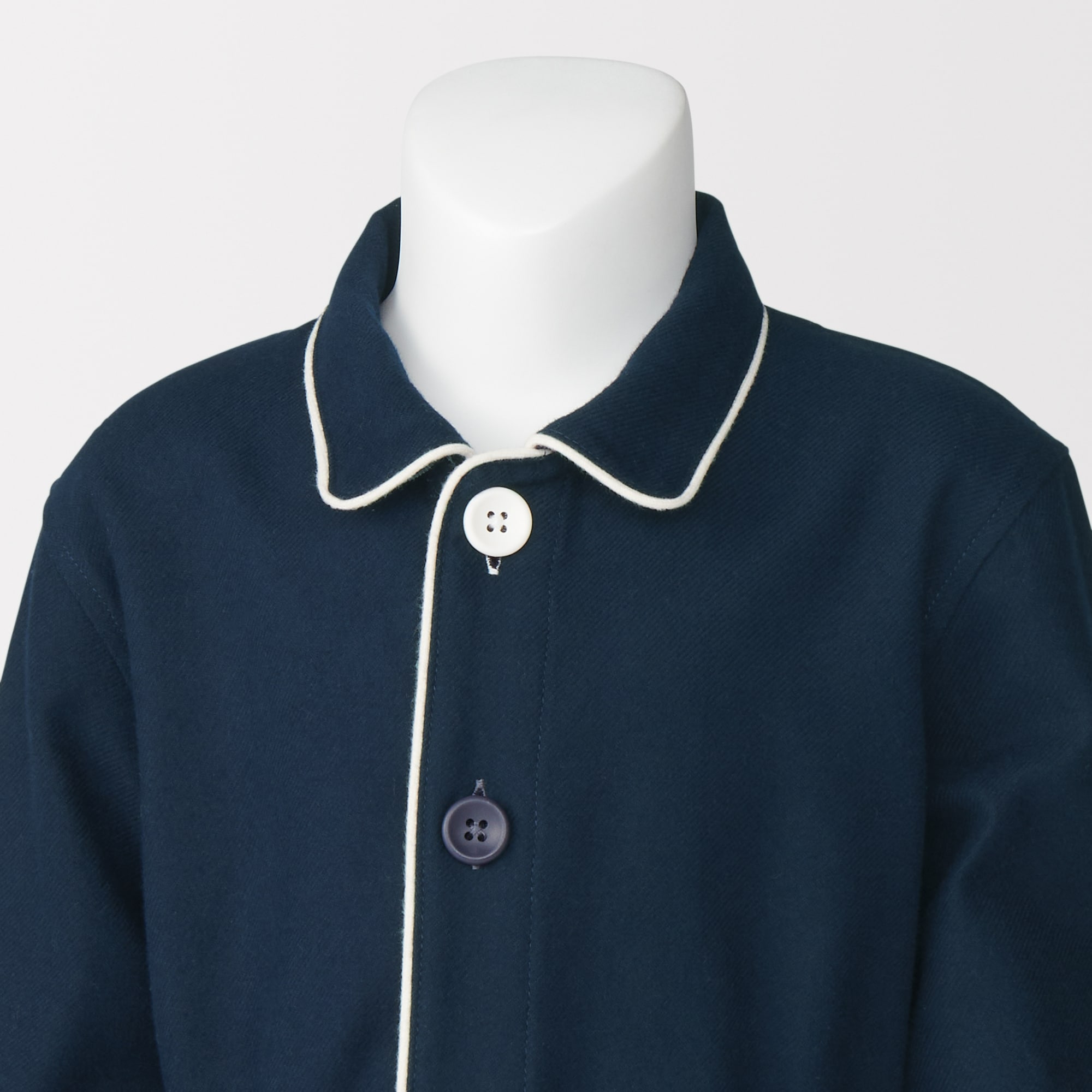 ベビー　脇に縫い目のない　フランネル　お着替えパジャマ