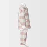 ベビー　脇に縫い目のない　フランネル　お着替えパジャマ