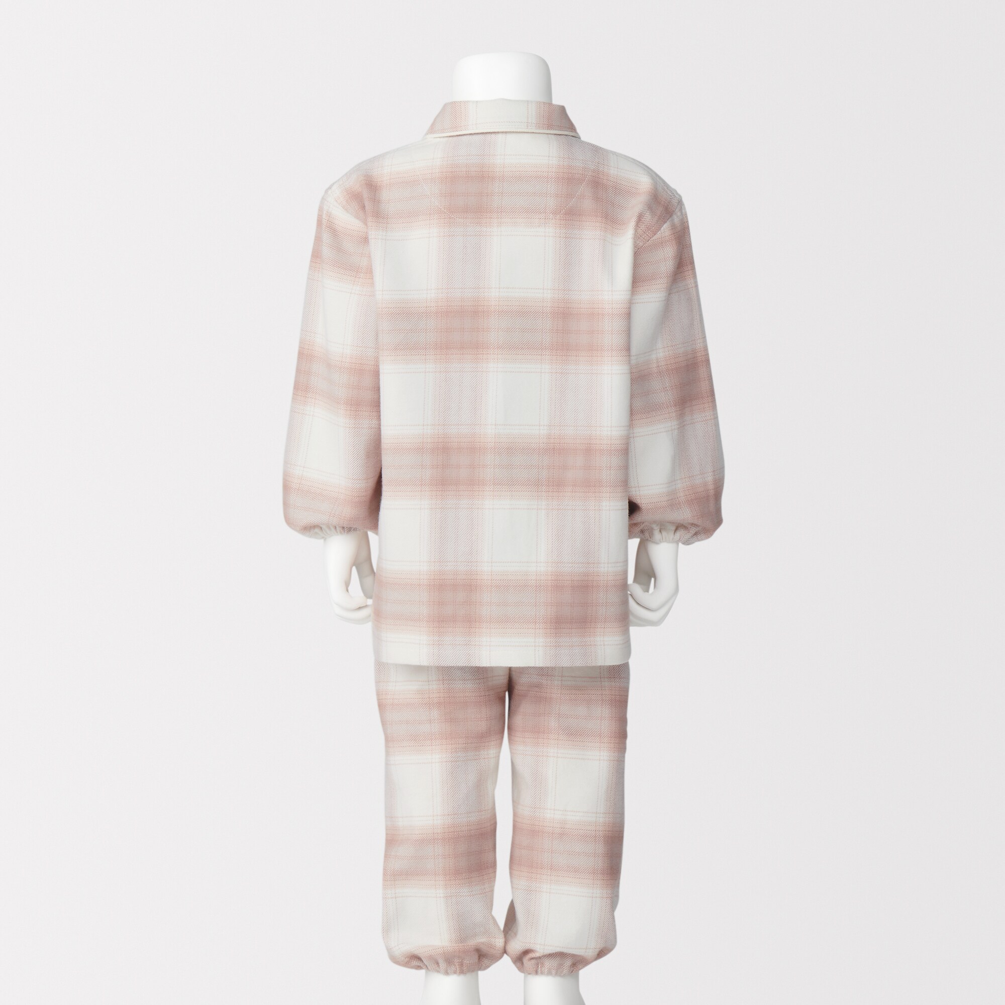 ベビー　脇に縫い目のない　フランネル　お着替えパジャマ