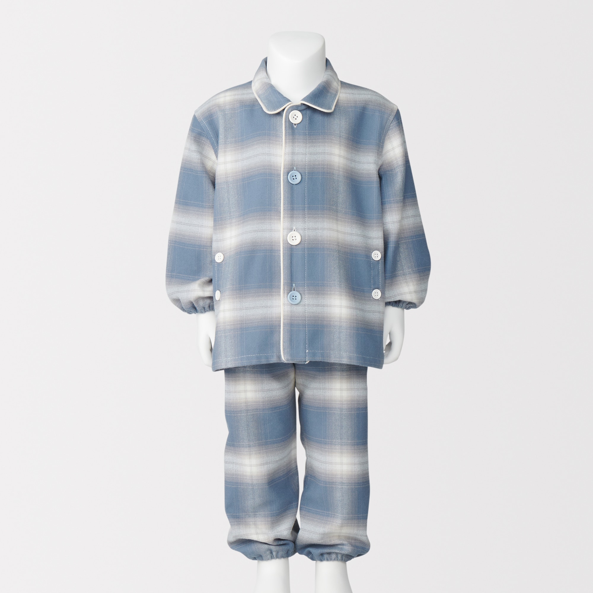 ベビー　脇に縫い目のない　フランネル　お着替えパジャマ