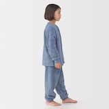 キッズ　着る毛布　腹巻付き長袖パジャマ