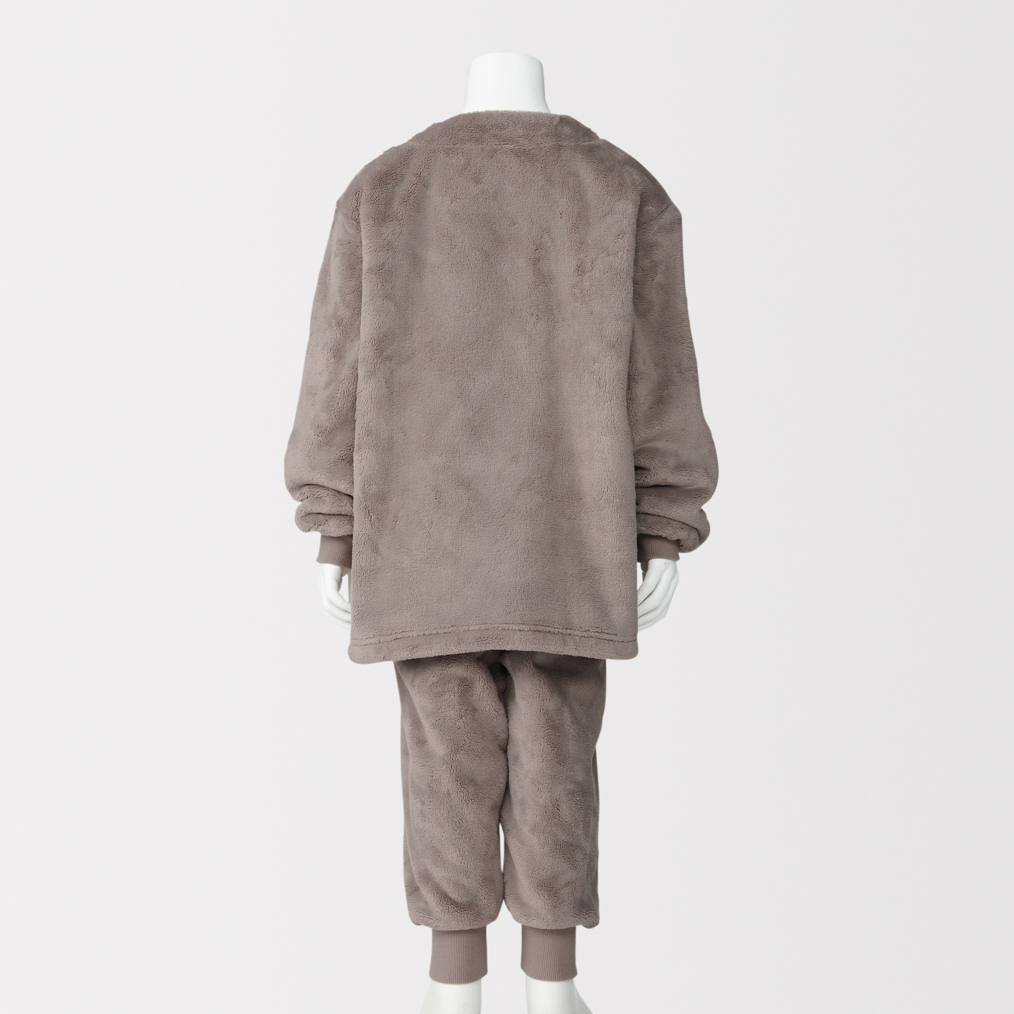 キッズ　着る毛布　腹巻付き長袖パジャマ