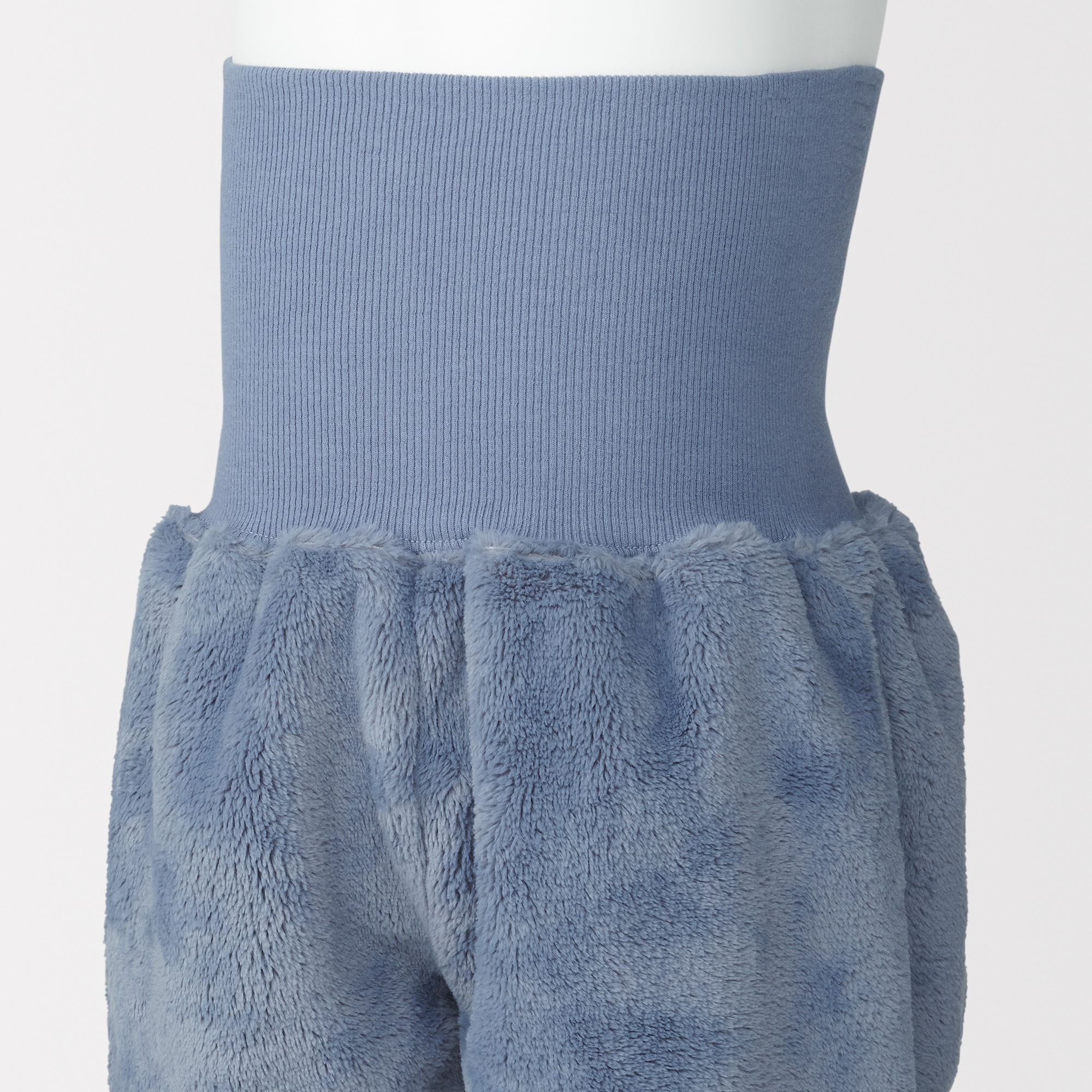 ベビー　着る毛布　腹巻付きお着替えパジャマ