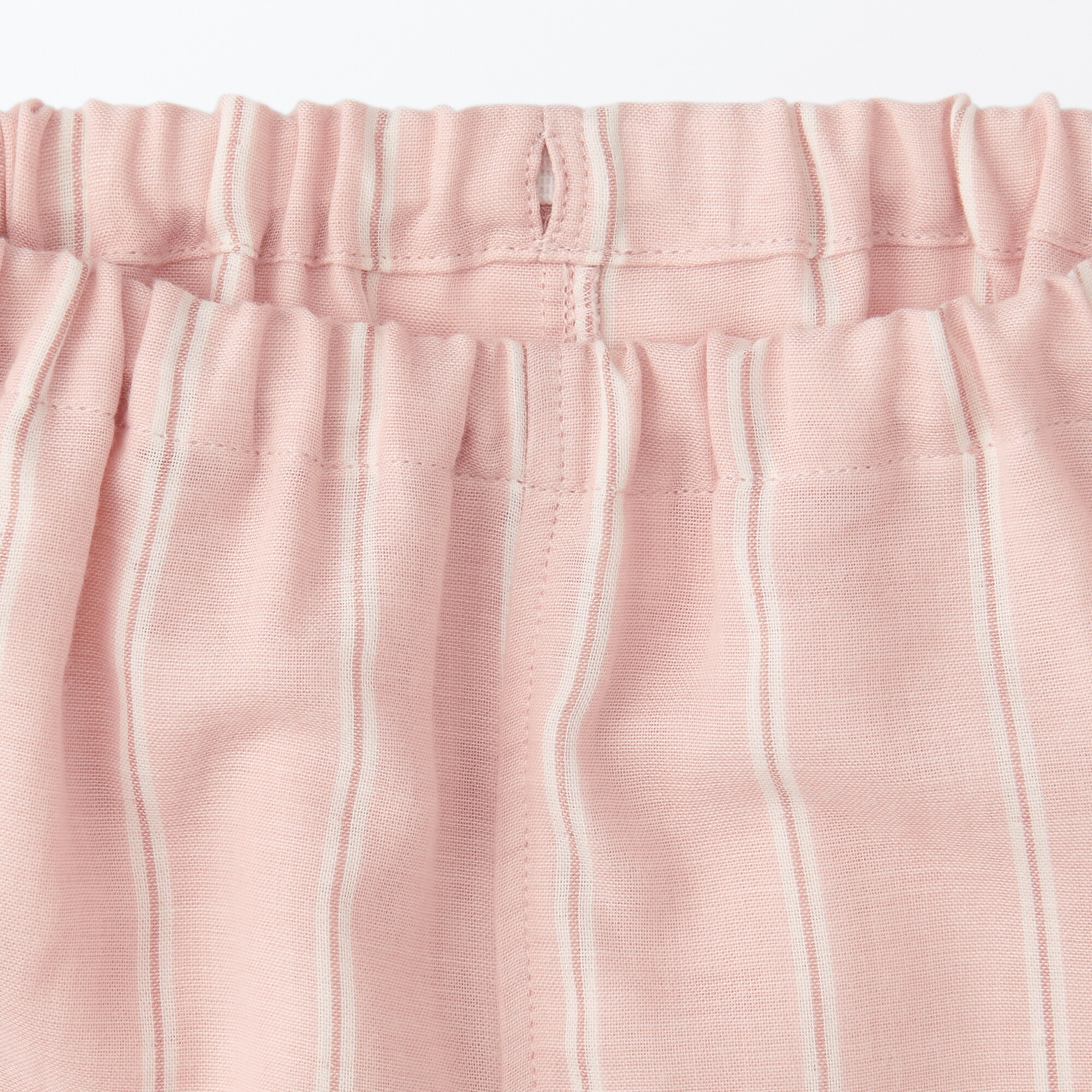 ベビー　脇に縫い目のない　二重ガーゼお着替えパジャマ