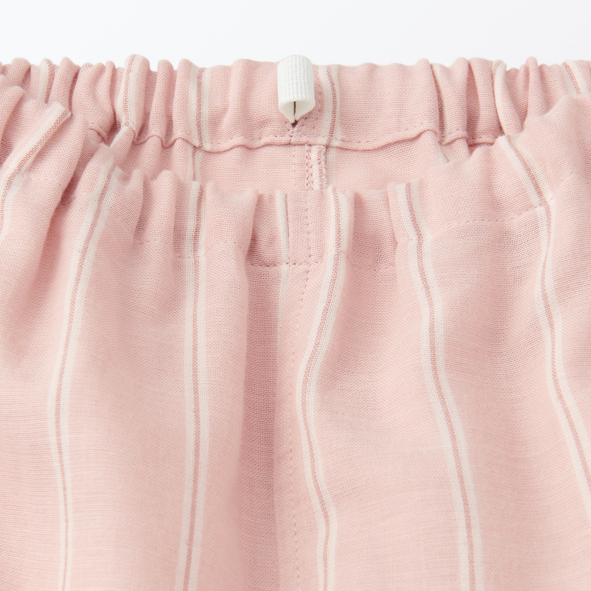 ベビー　脇に縫い目のない　二重ガーゼお着替えパジャマ