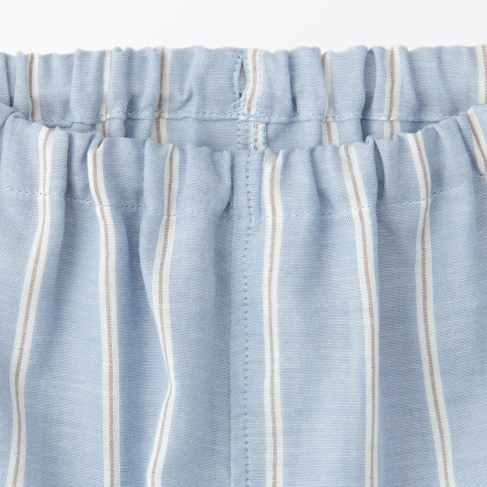 ベビー　脇に縫い目のない　二重ガーゼお着替えパジャマ