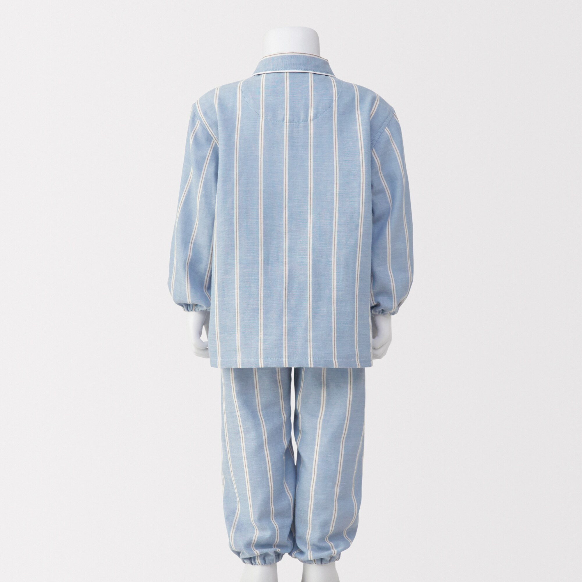 ベビー　脇に縫い目のない　二重ガーゼお着替えパジャマ