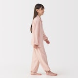 キッズ　脇に縫い目のない　二重ガーゼ長袖パジャマ