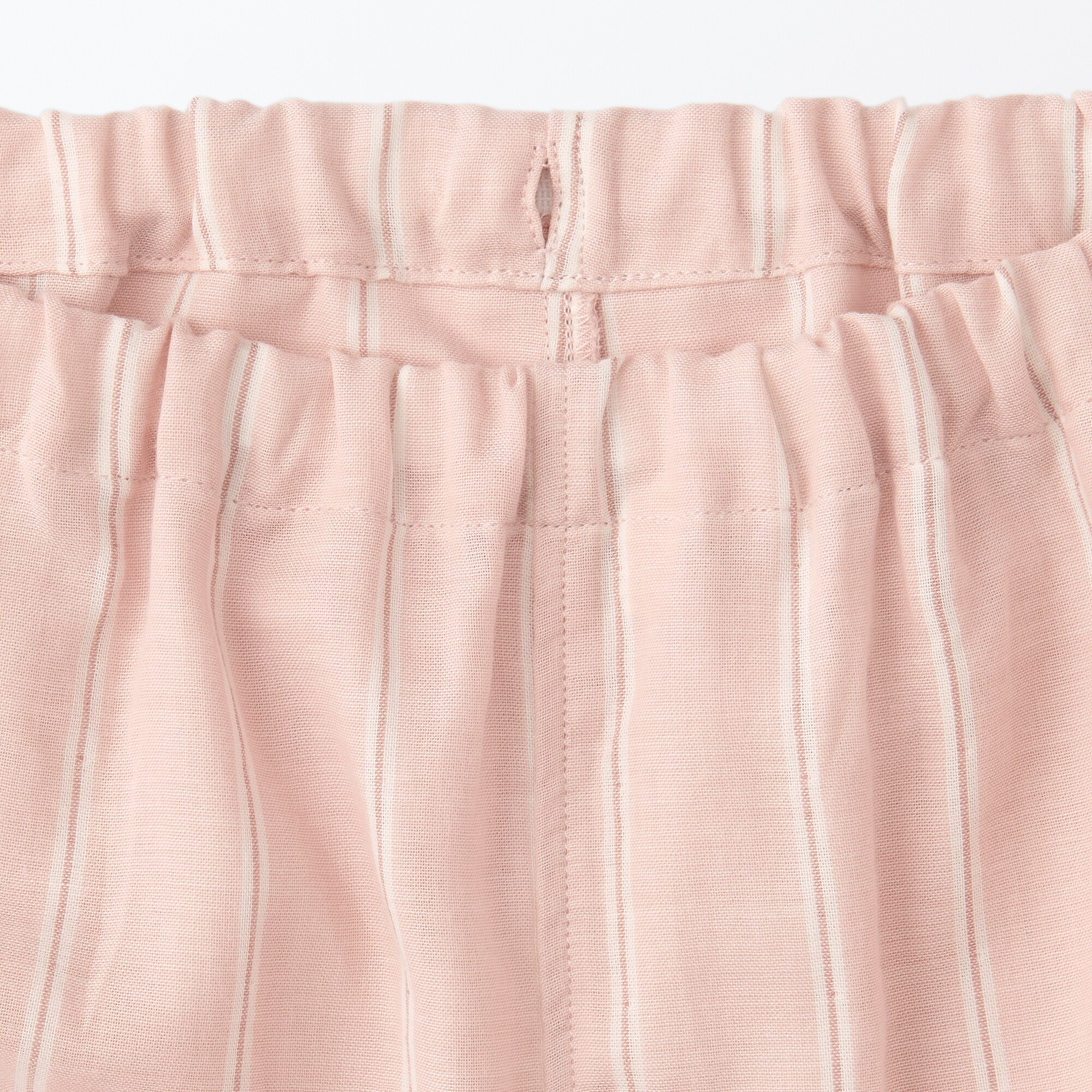 キッズ　脇に縫い目のない　二重ガーゼ長袖パジャマ