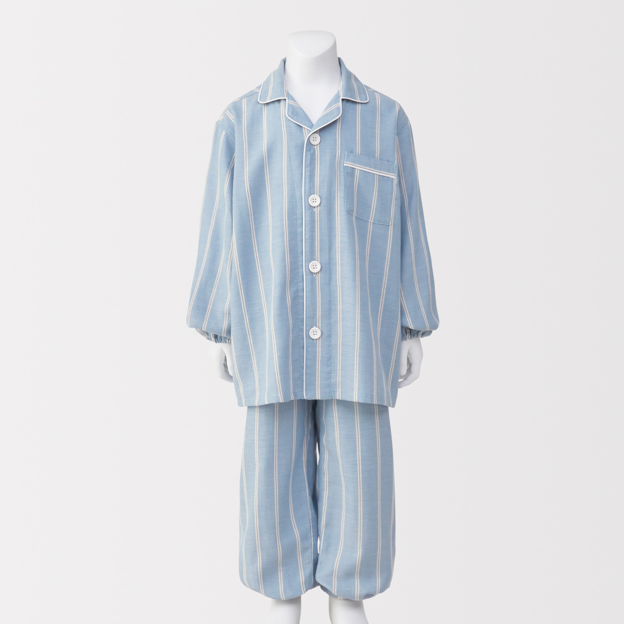 キッズ　脇に縫い目のない　二重ガーゼ長袖パジャマ