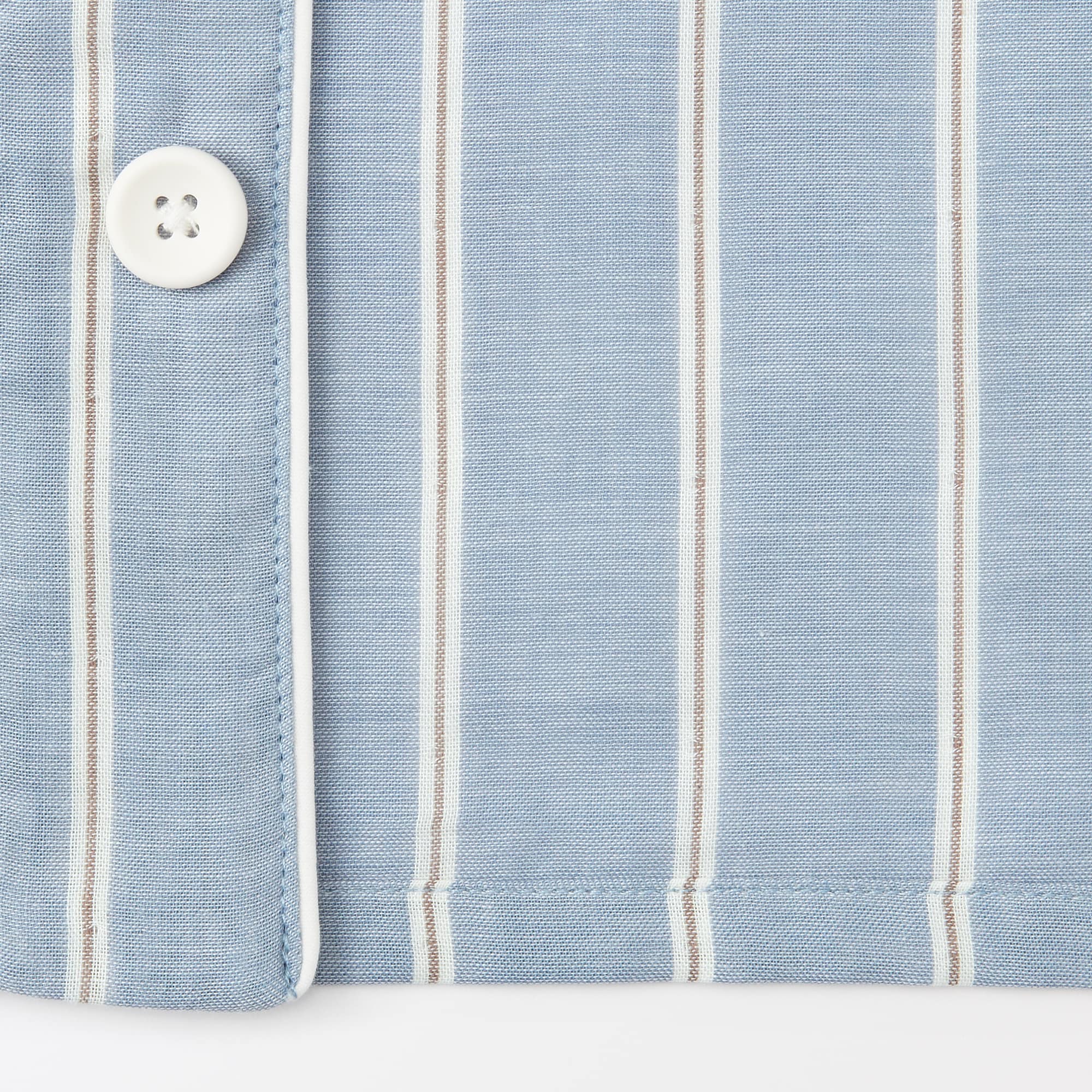 キッズ　脇に縫い目のない　二重ガーゼ長袖パジャマ