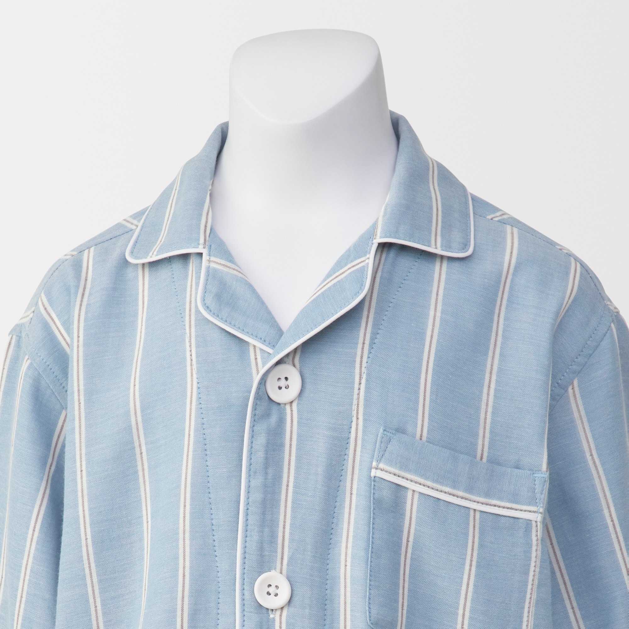 キッズ　脇に縫い目のない　二重ガーゼ長袖パジャマ