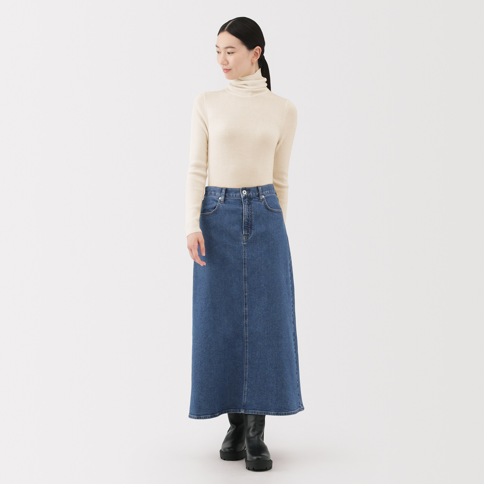 婦人　洗えるウールハイゲージリブタートルネックセーター