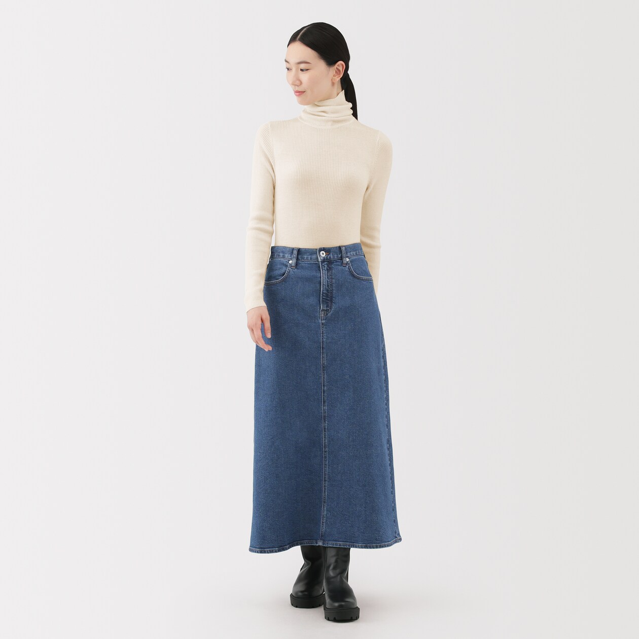 婦人　洗えるウールハイゲージリブタートルネックセーター