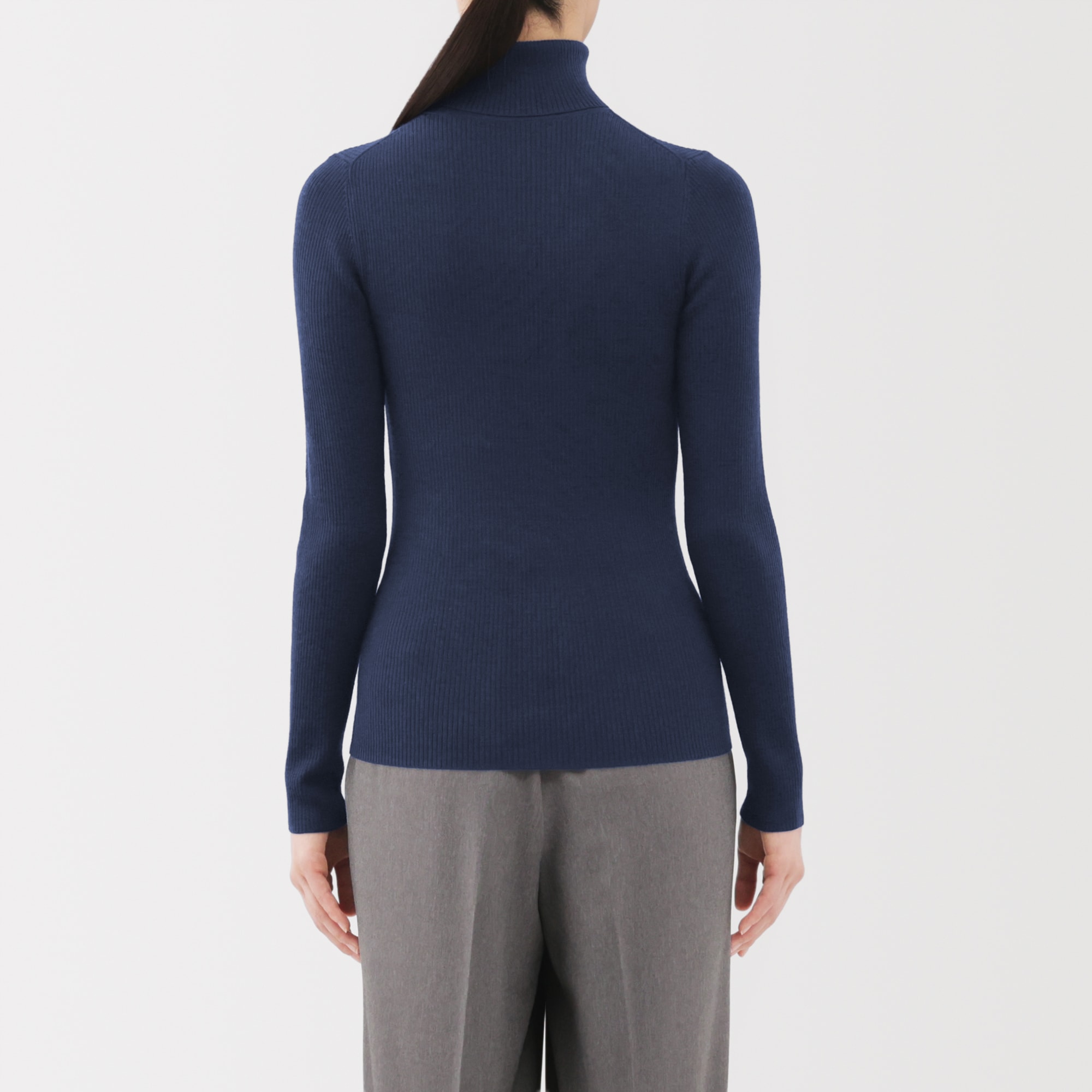 婦人　洗えるウールハイゲージリブタートルネックセーター