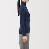 婦人　洗えるウールハイゲージリブタートルネックセーター