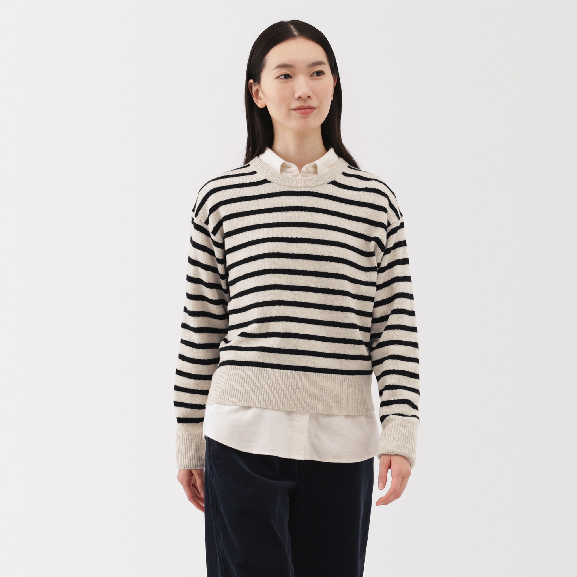 婦人 洗えるウールミドルゲージクルーネックセーター | 無印良品