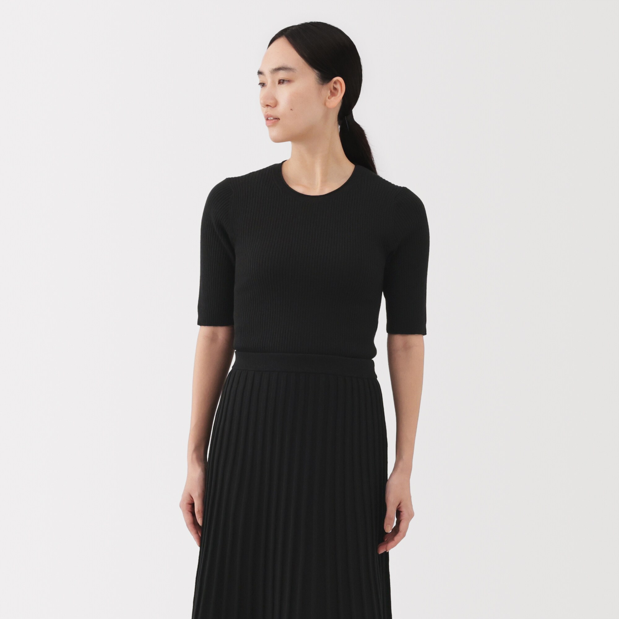 婦人　なめらかリブ編み五分袖セーター