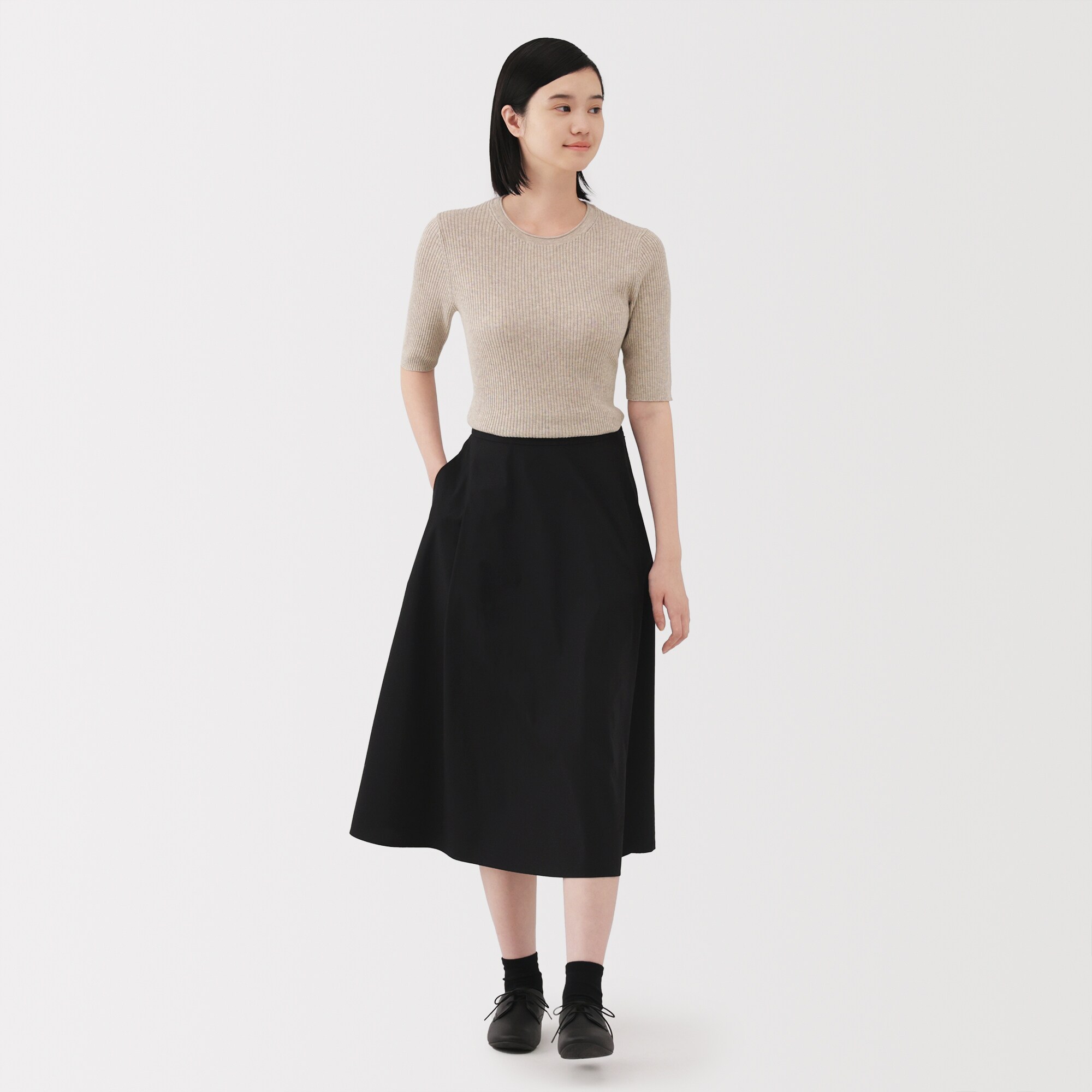 婦人　なめらかリブ編み五分袖セーター