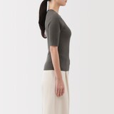 婦人　なめらかリブ編み五分袖セーター