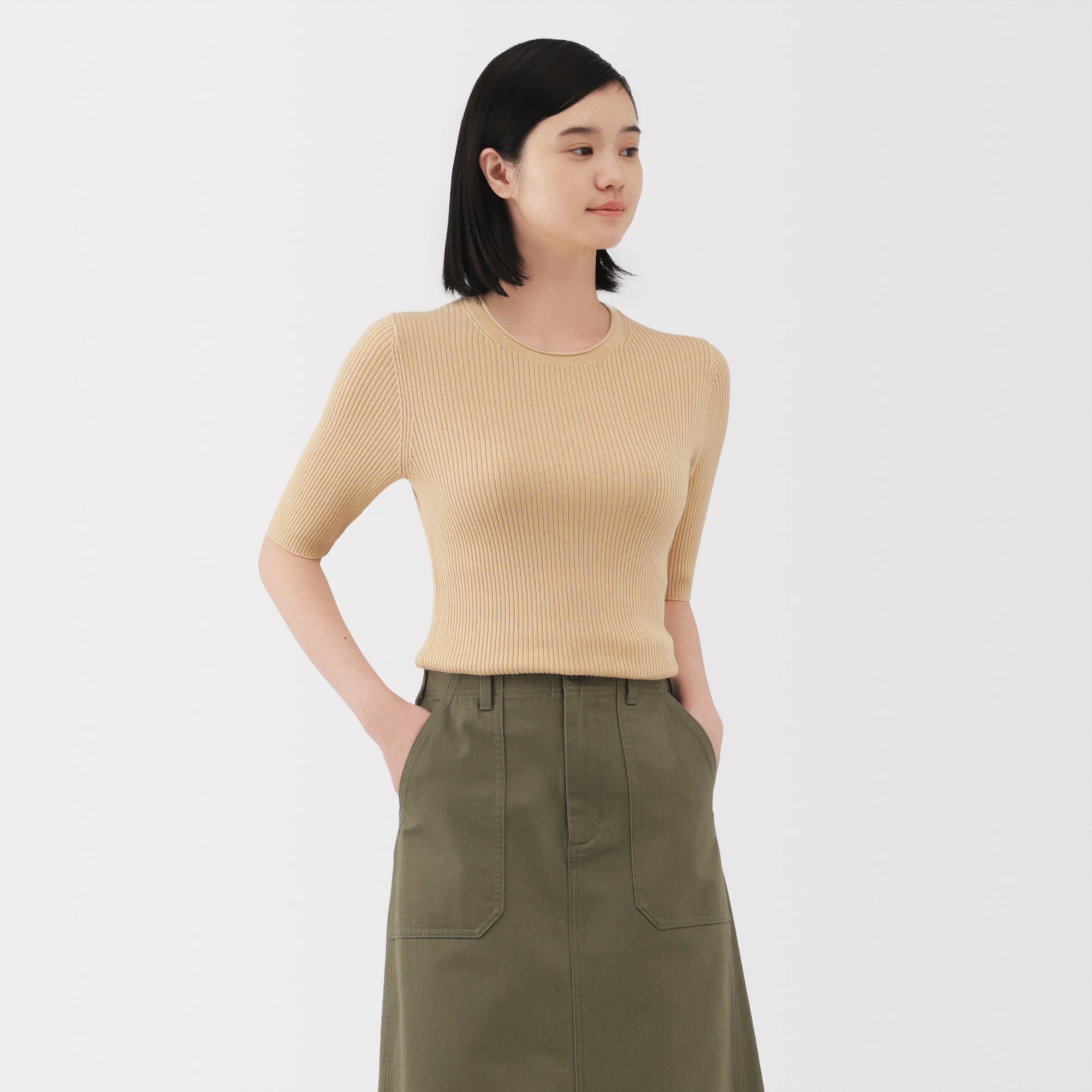 婦人　なめらかリブ編み五分袖セーター