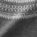 婦人　アンデスウールを使ったジャカード編みセーター