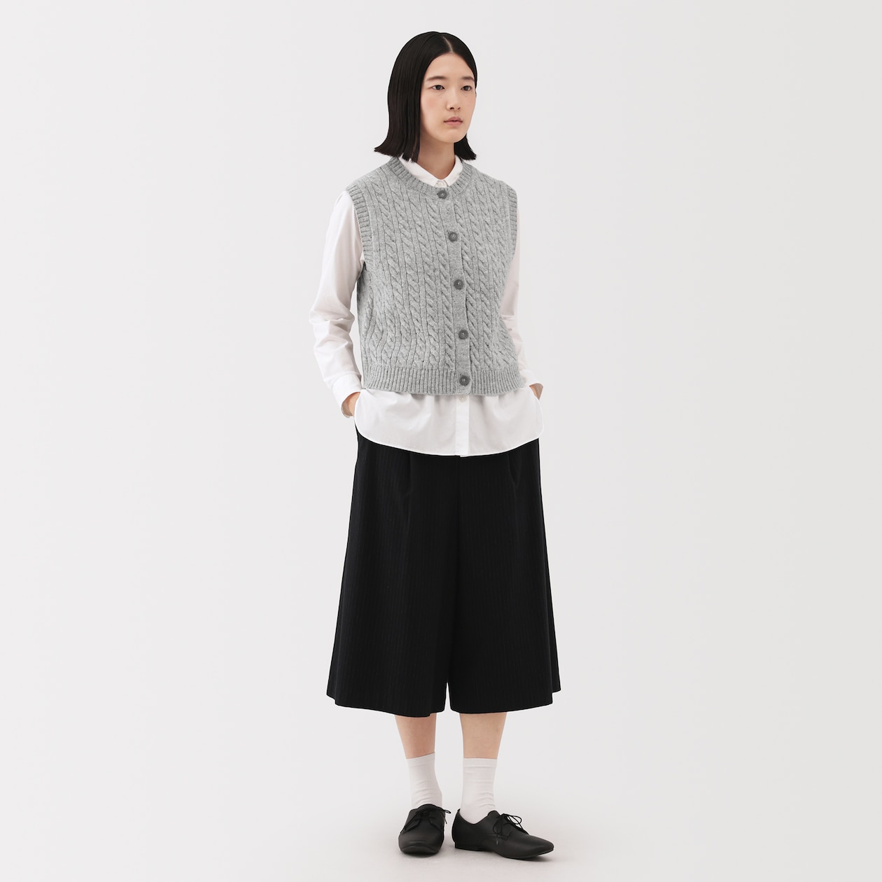 婦人　アンデスウールを使ったベスト