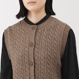 婦人　アンデスウールを使ったベスト