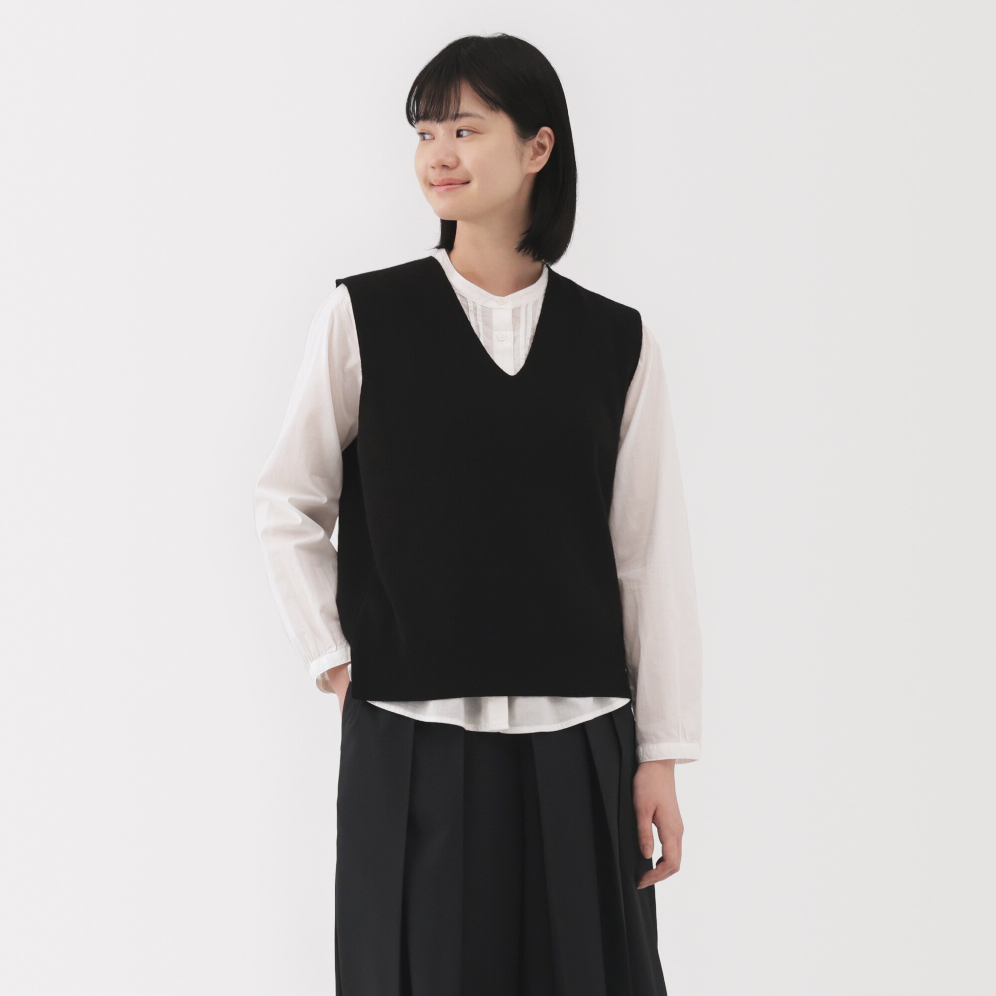 婦人　洗えるミラノリブ編みベスト