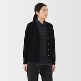 婦人　洗えるウールミドルゲージＶネックカーディガン