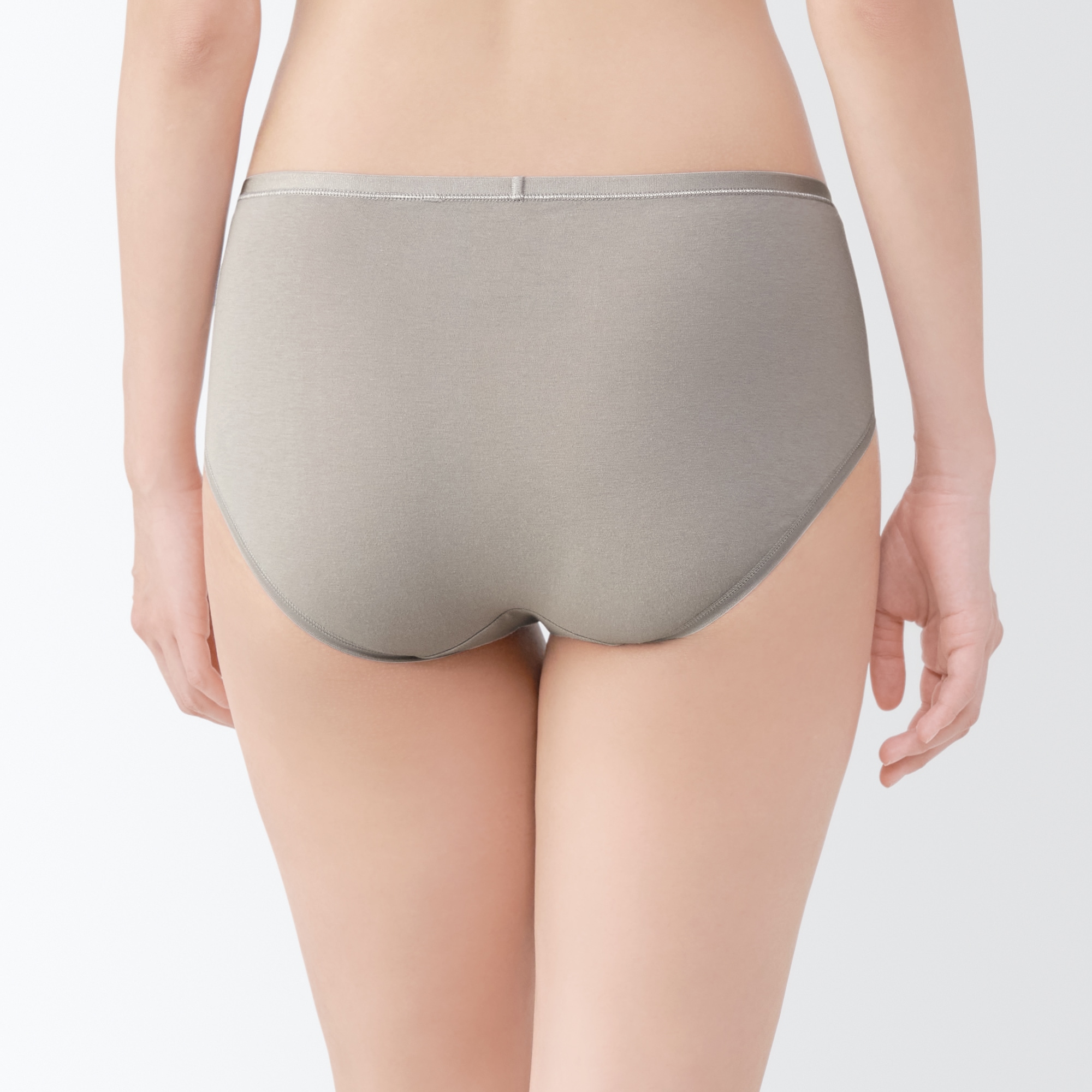 婦人　ストレッチミディショーツ