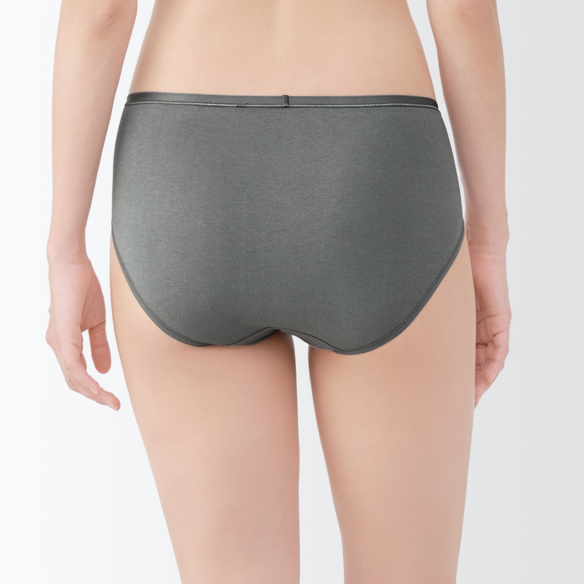 婦人　ストレッチミディショーツ