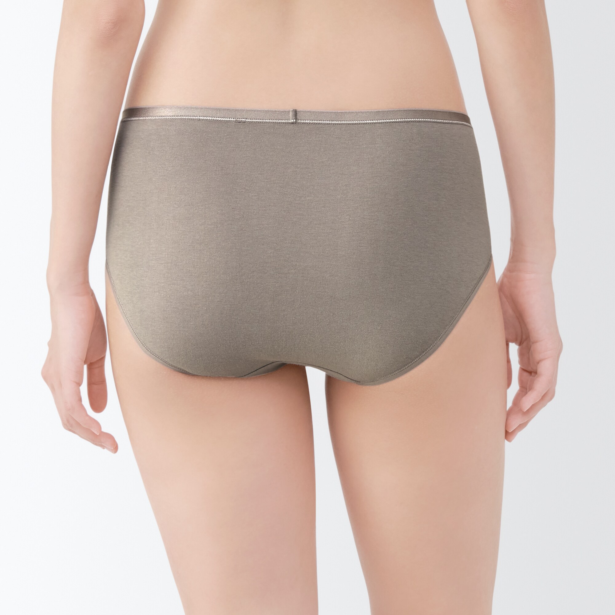 婦人　ストレッチミディショーツ