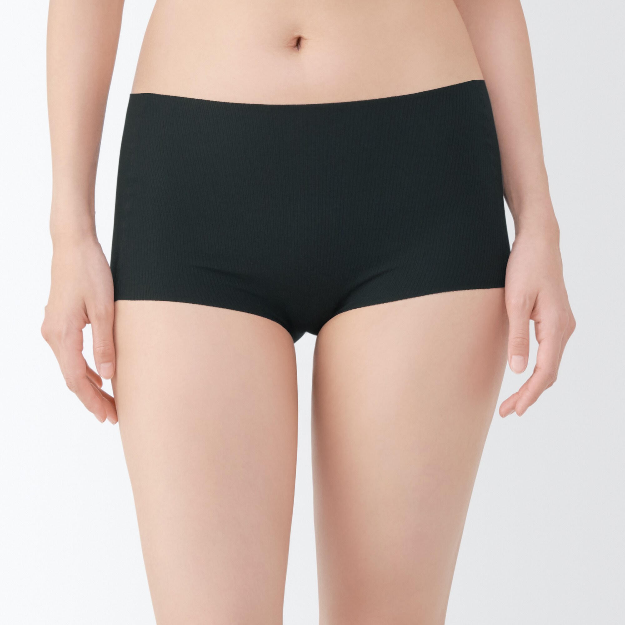 婦人　肌あたりがやさしいリブショーツ