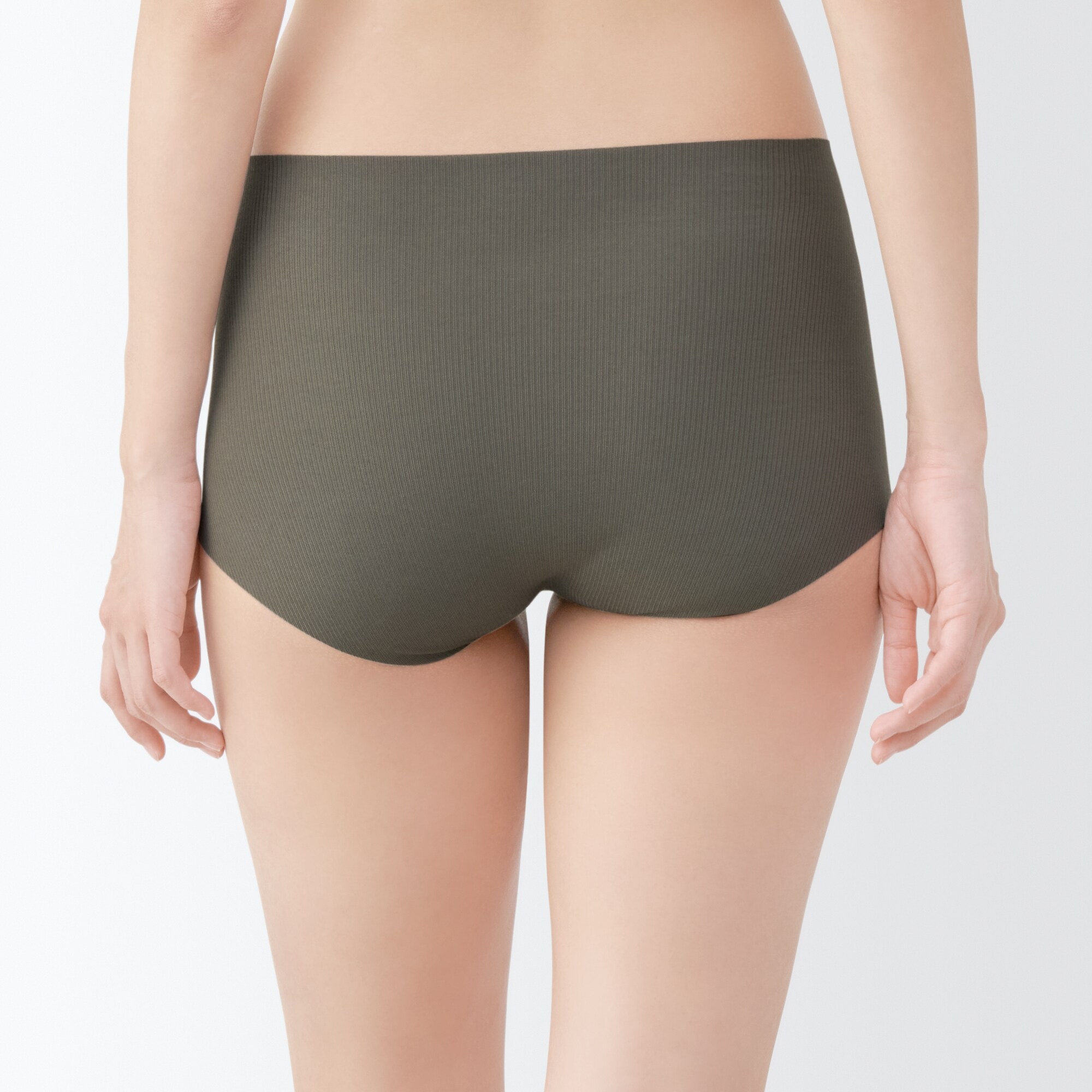 婦人　肌あたりがやさしいリブショーツ