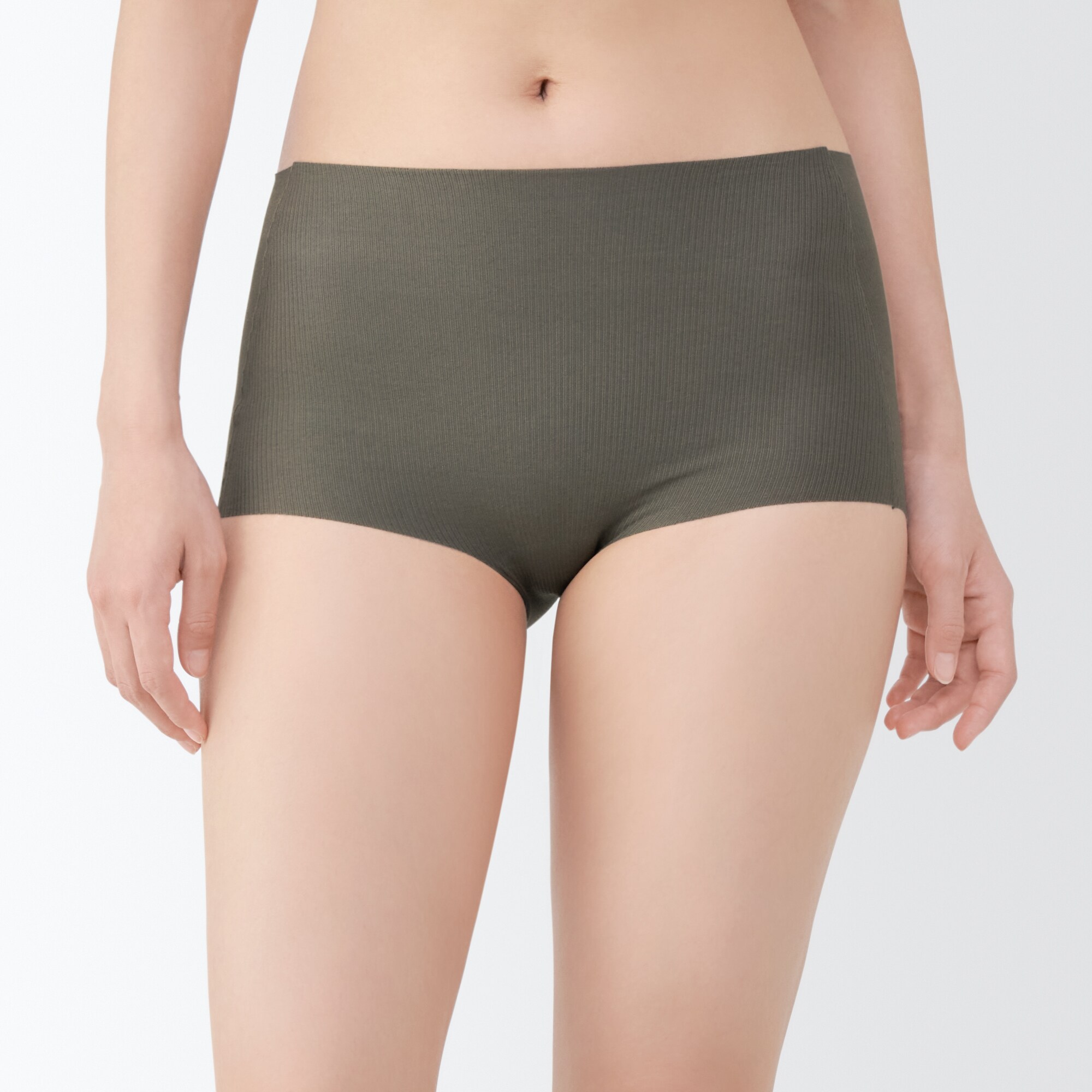 婦人　肌あたりがやさしいリブショーツ