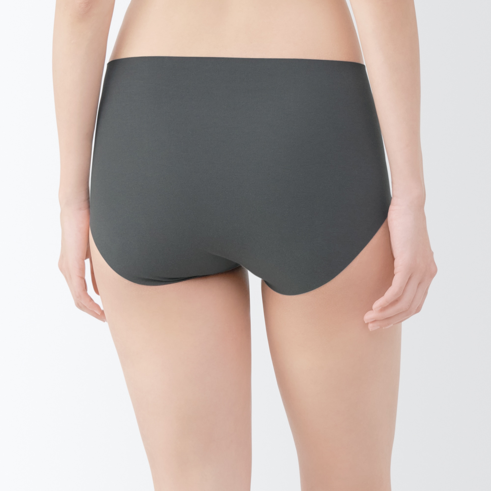 婦人　どこにも縫い目がないハイライズショーツ