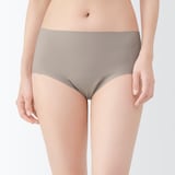 婦人　ひびきにくい吸水サニタリーショーツ