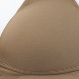 婦人　ノンワイヤープランジブラジャー