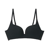 婦人　ノンワイヤー胸の形を整えるブラジャー