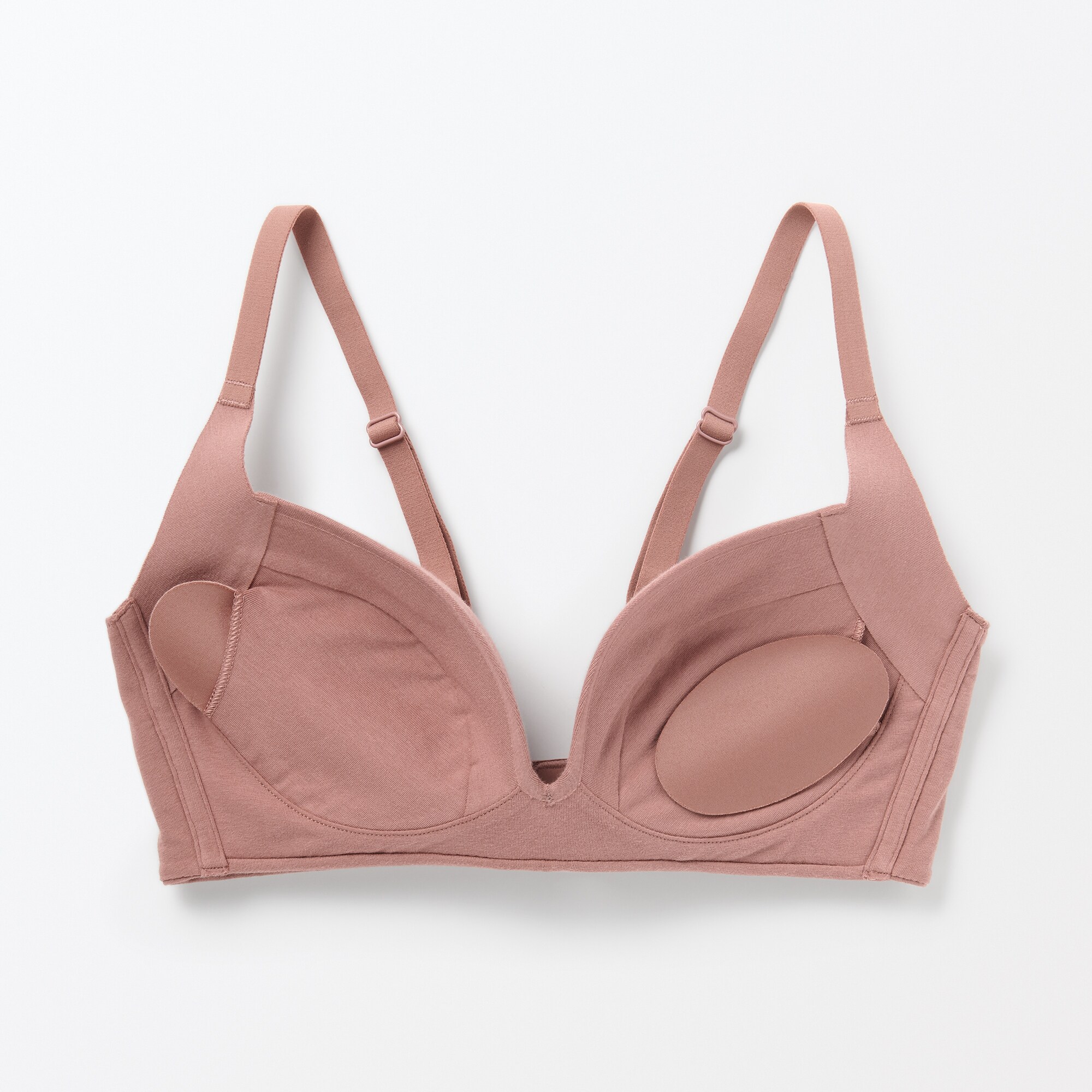 婦人　ノンワイヤー胸の形を整えるブラジャー　プラスサイズ