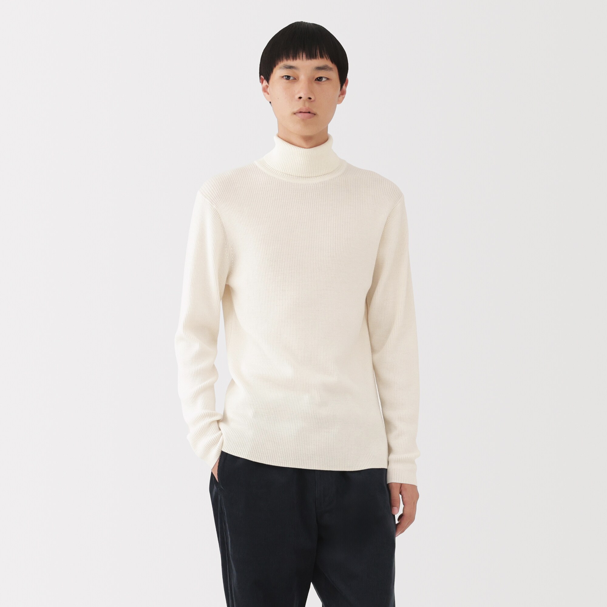 紳士　洗えるウールリブタートルネックセーター