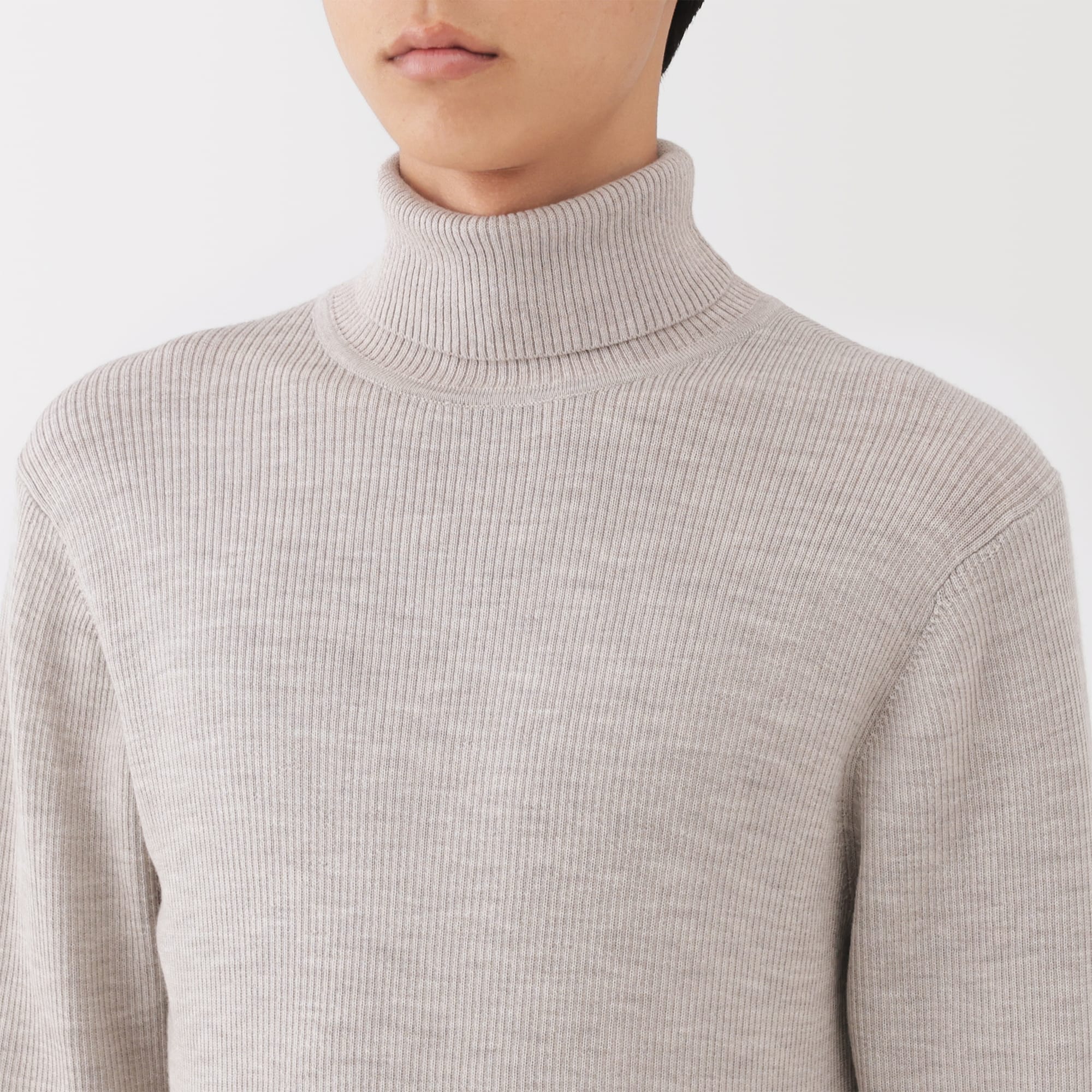 紳士　洗えるウールリブタートルネックセーター