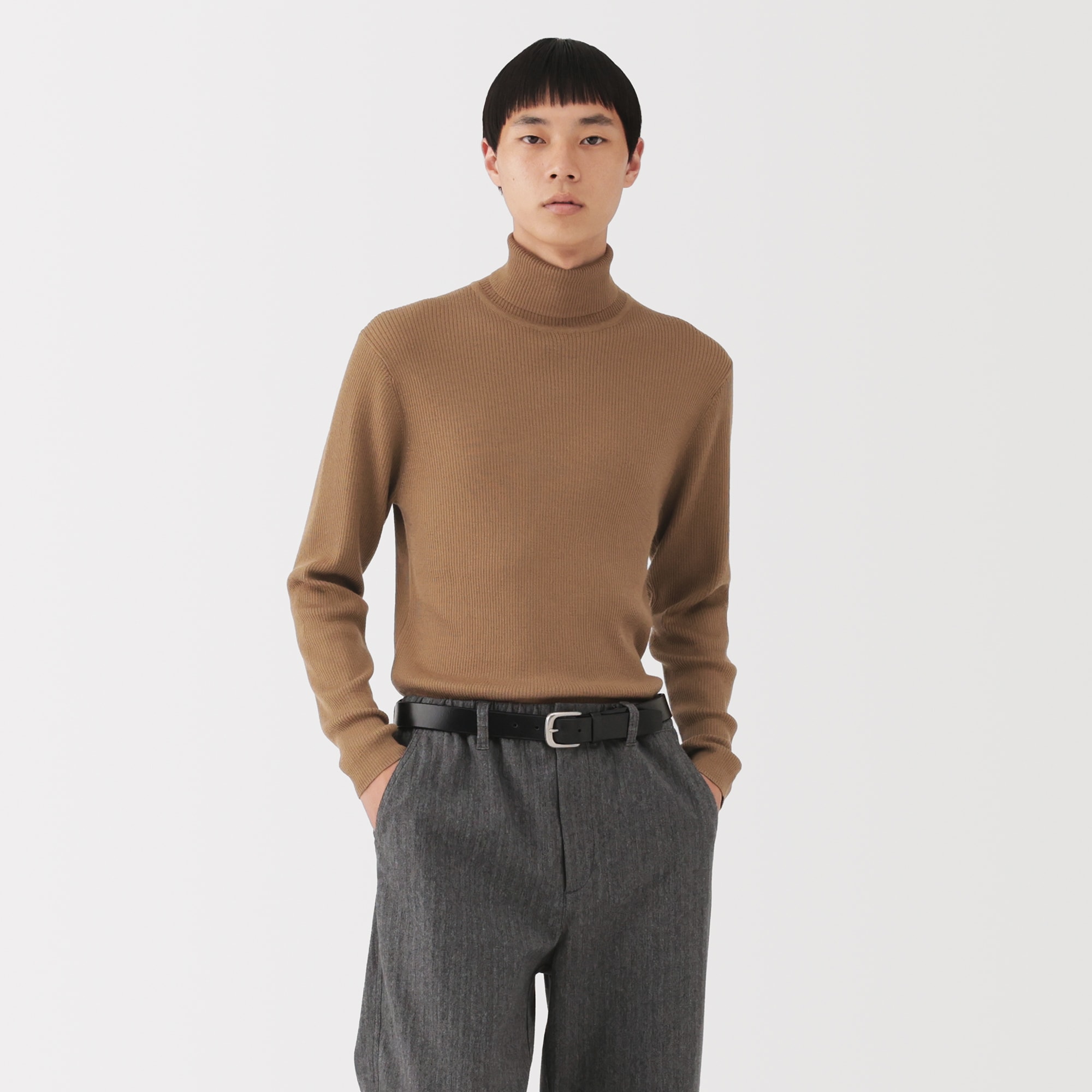 紳士　洗えるウールリブタートルネックセーター