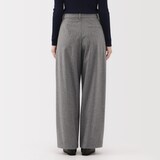 婦人　縦横ストレッチ起毛　タックワイドパンツ